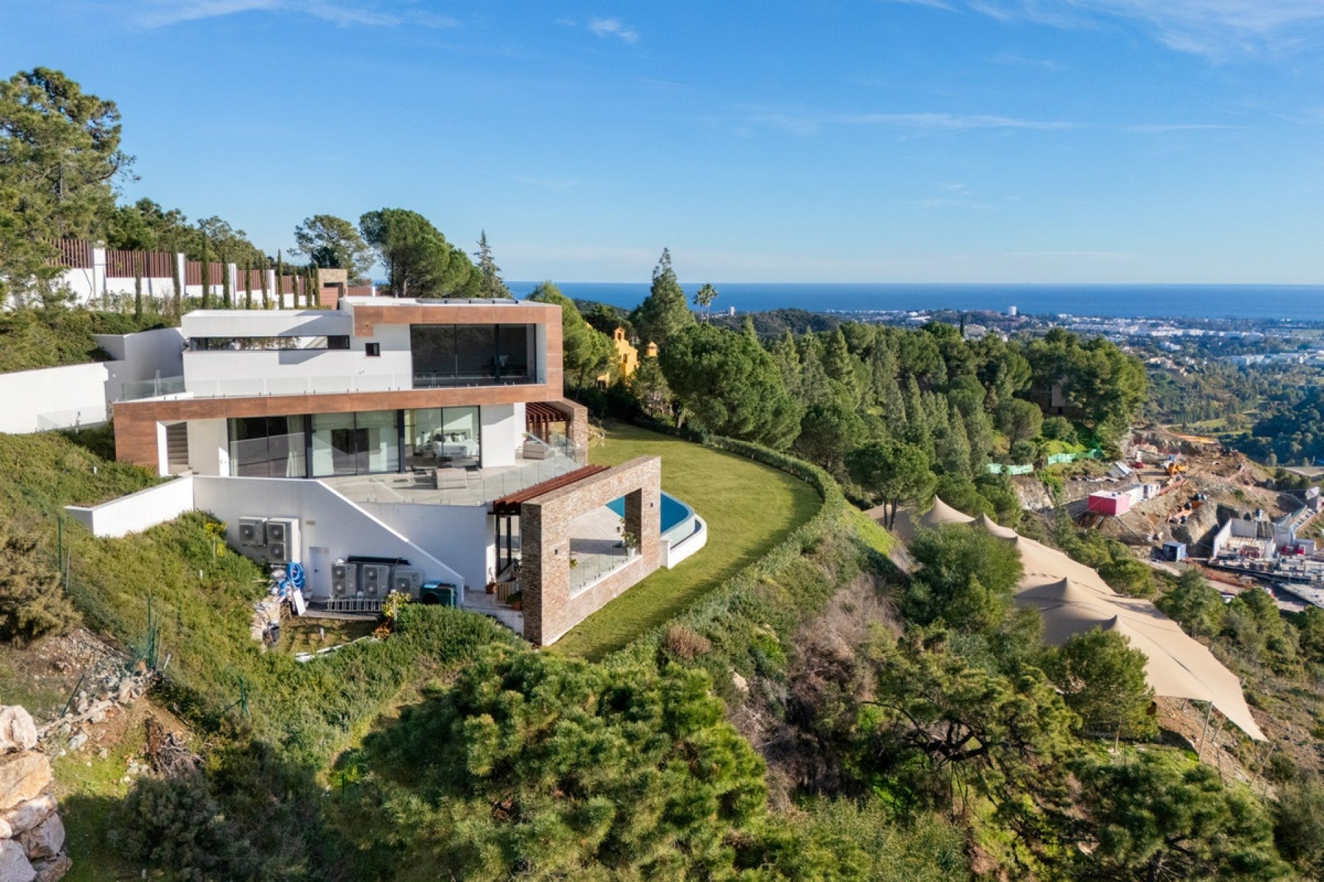 Resale - Villa - Benahavís - El Madroñal