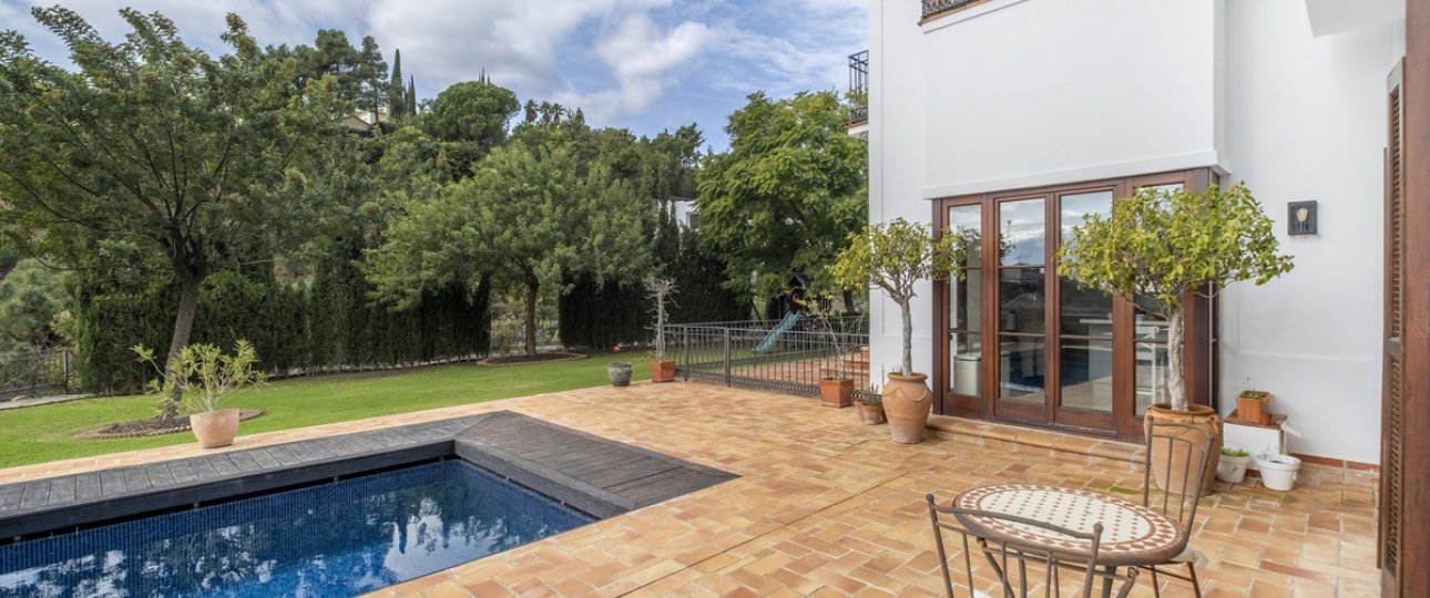 Resale - Villa - Benahavís - El Madroñal