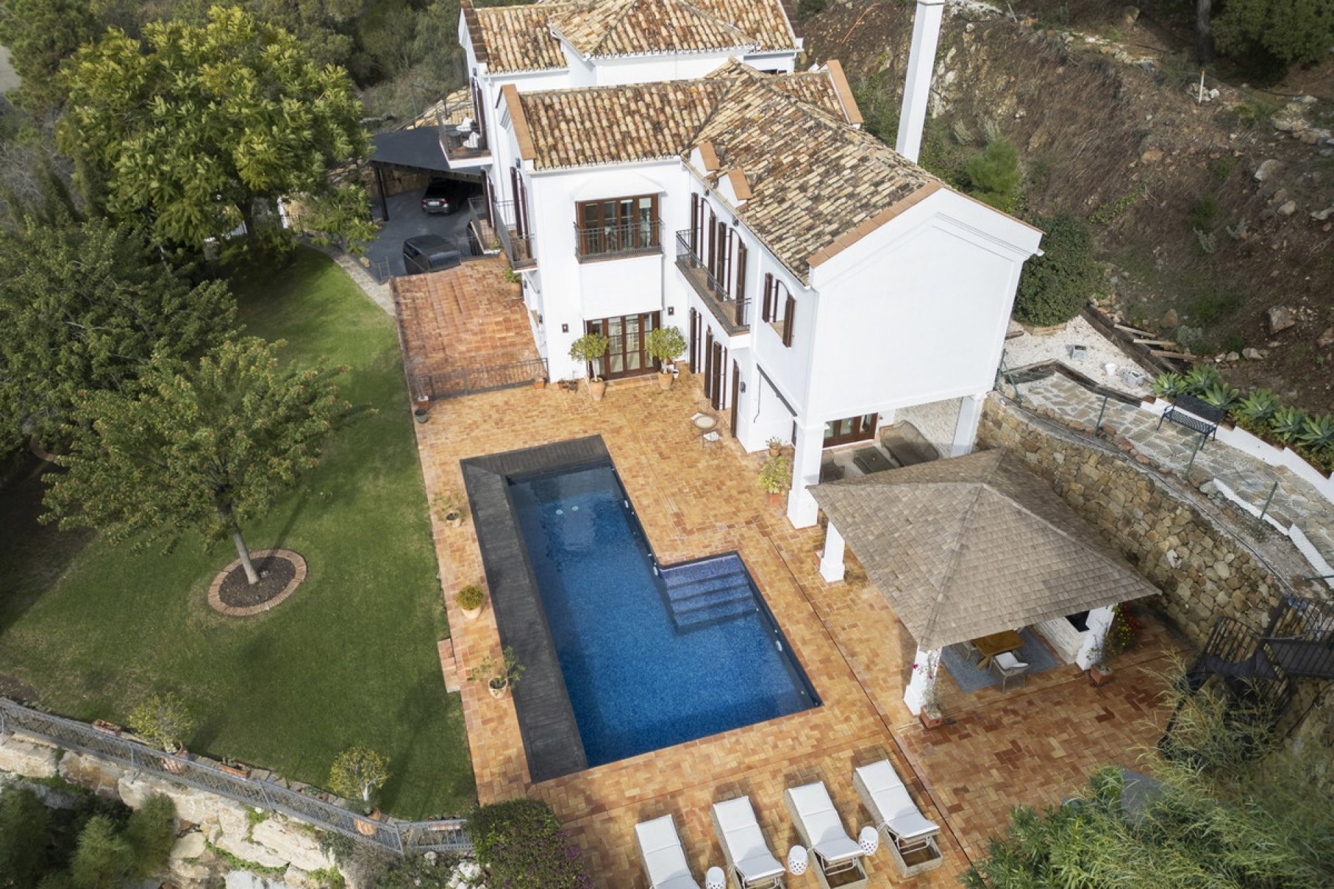 Resale - Villa - Benahavís - El Madroñal