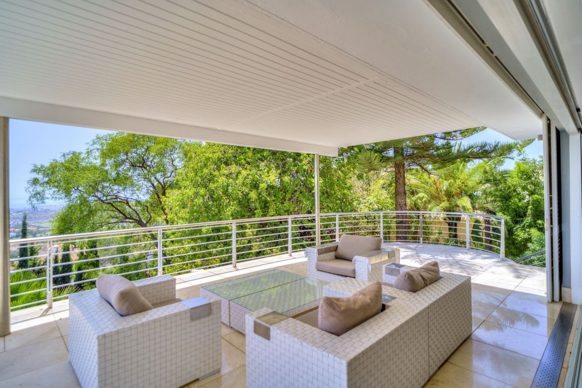 Resale - Villa - Benahavís - El Madroñal