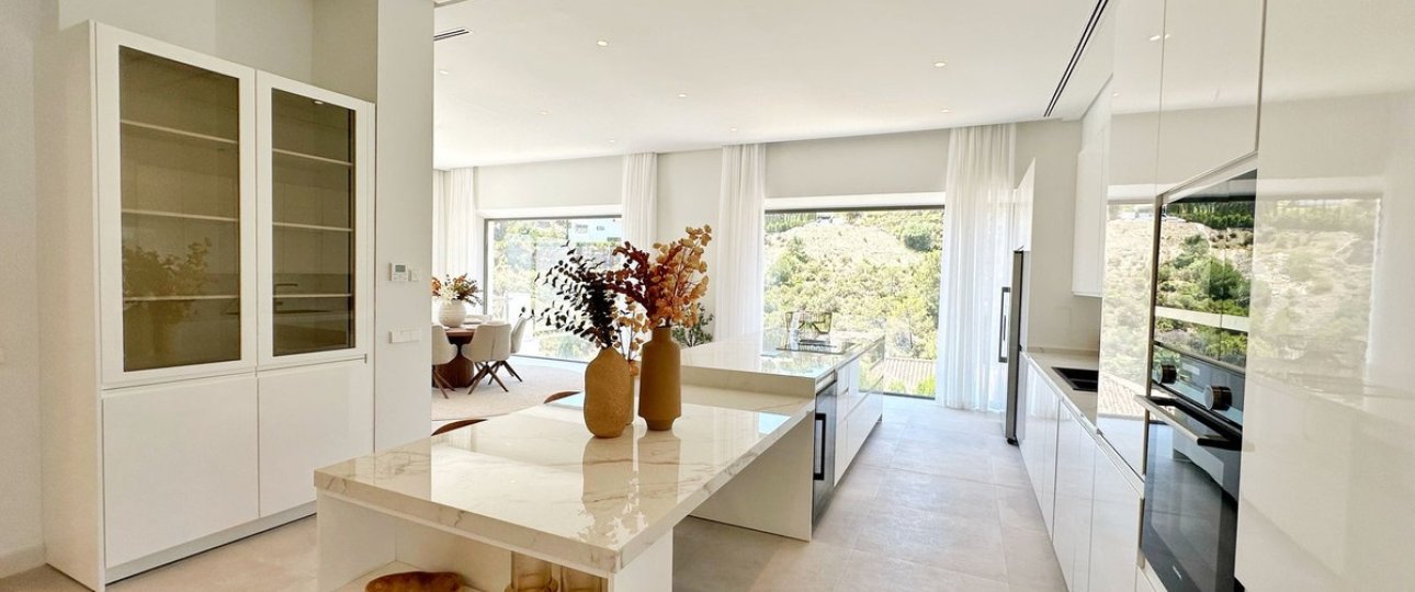 Resale - Villa - Benahavís - El Madroñal