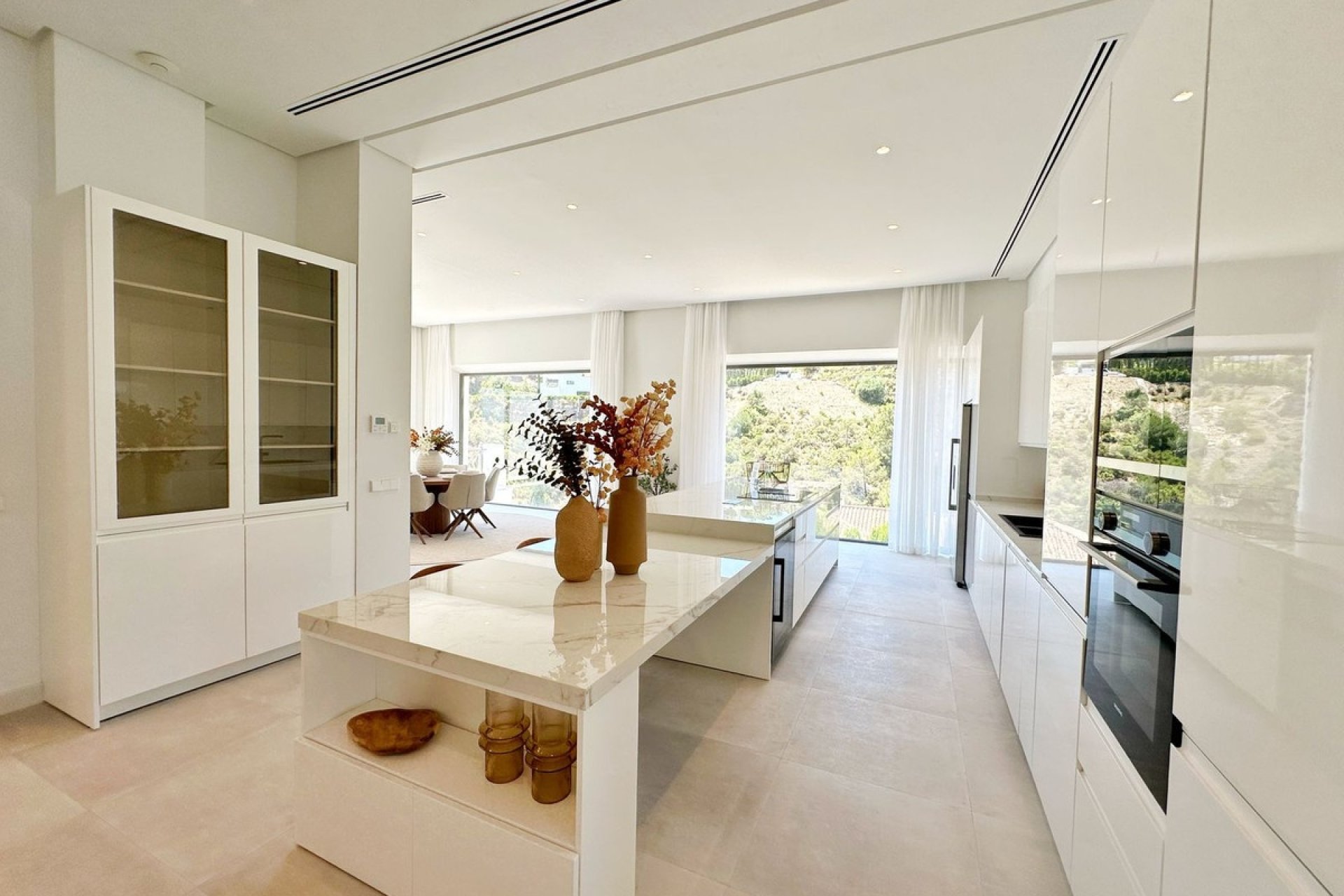 Resale - Villa - Benahavís - El Madroñal