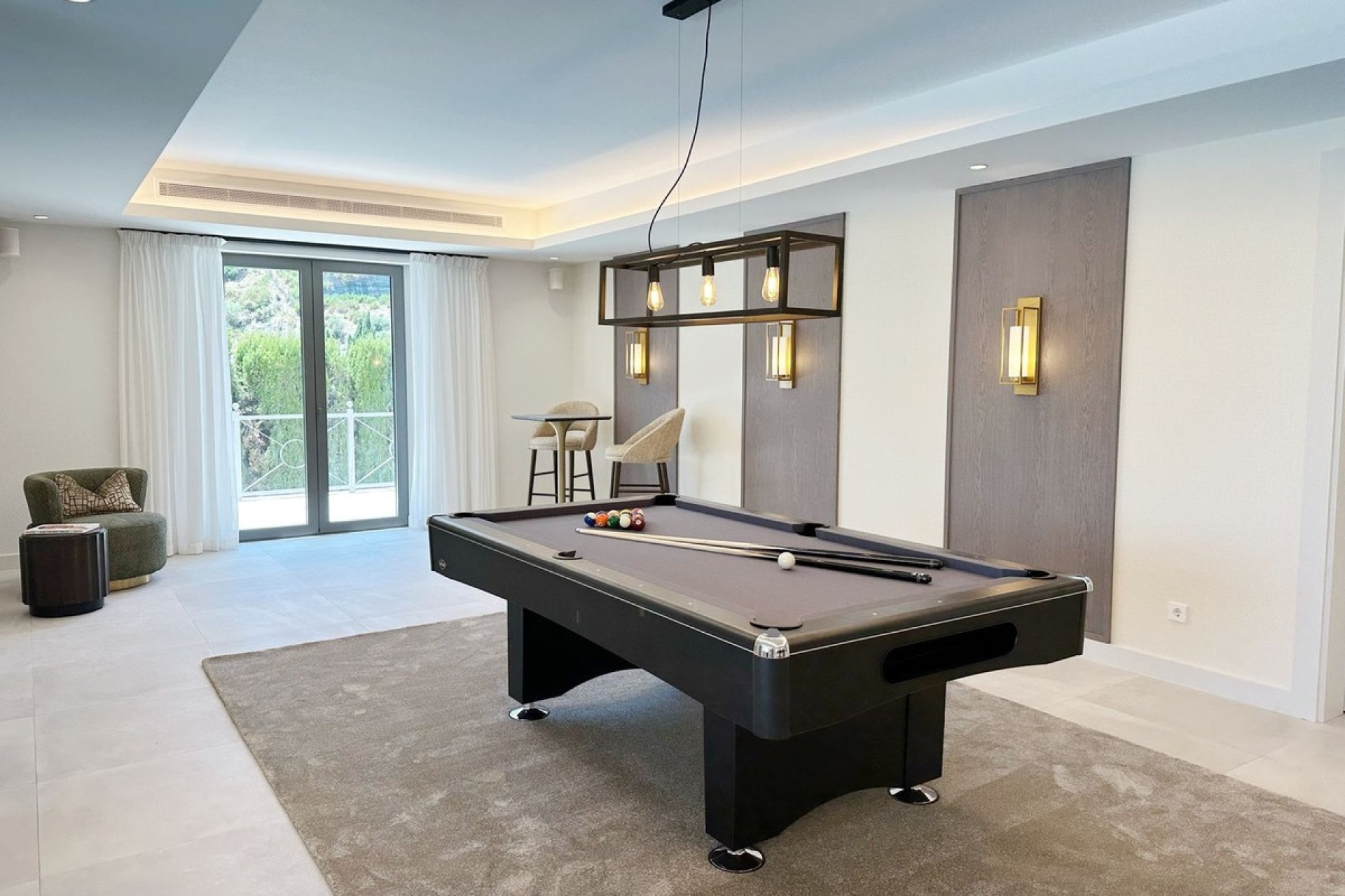 Resale - Villa - Benahavís - El Madroñal