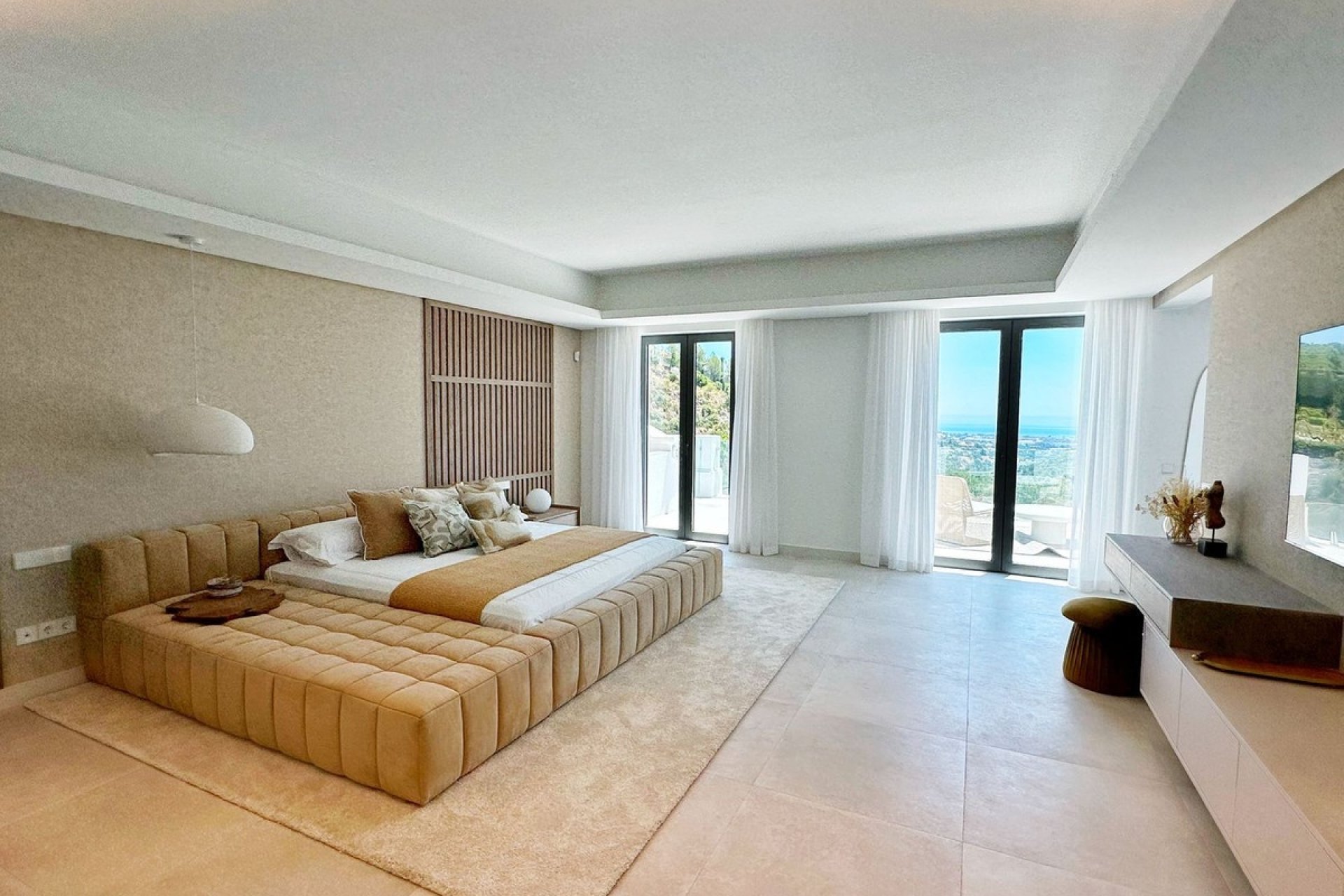 Resale - Villa - Benahavís - El Madroñal