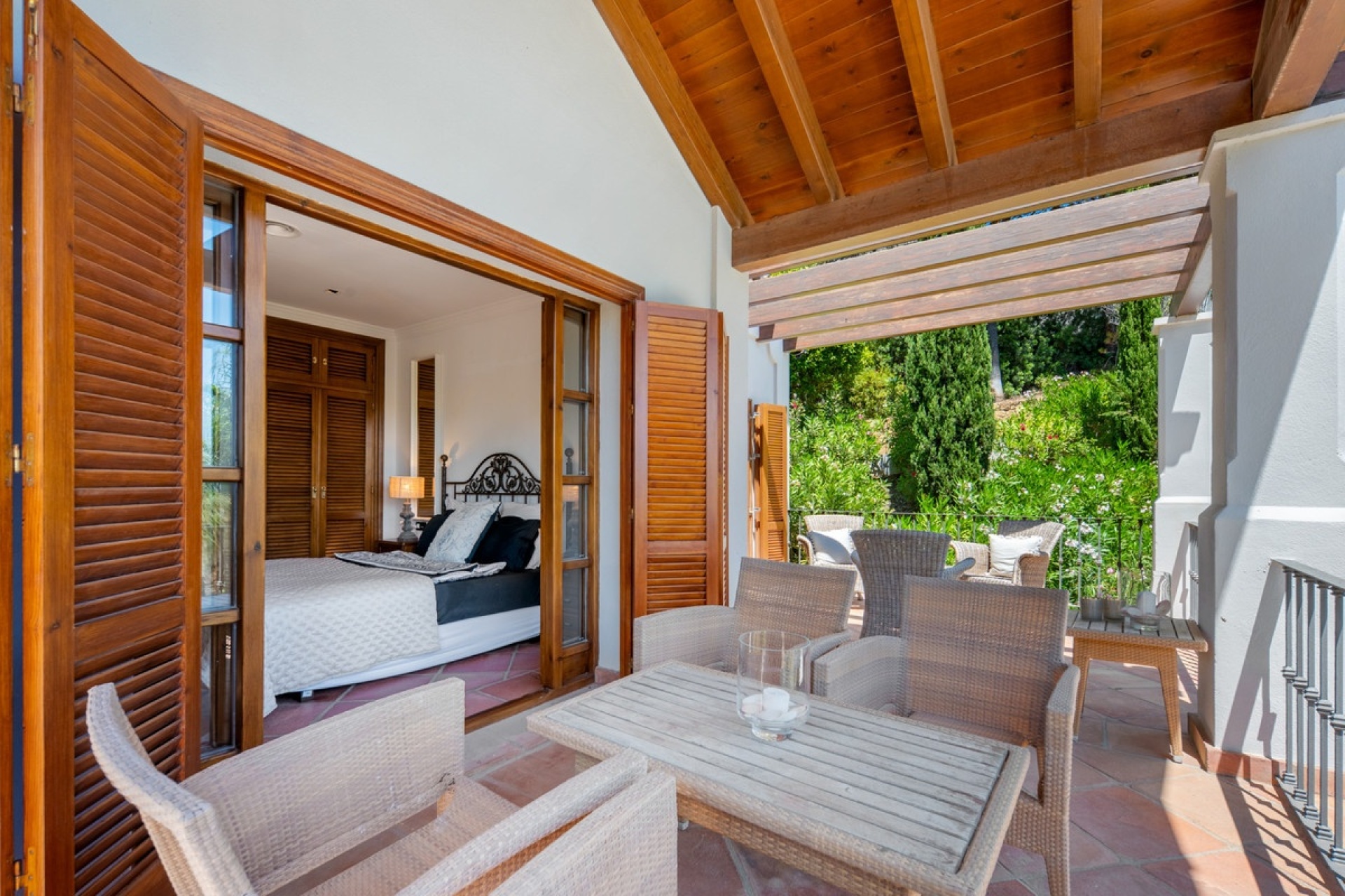 Resale - Villa - Benahavís - El Madroñal
