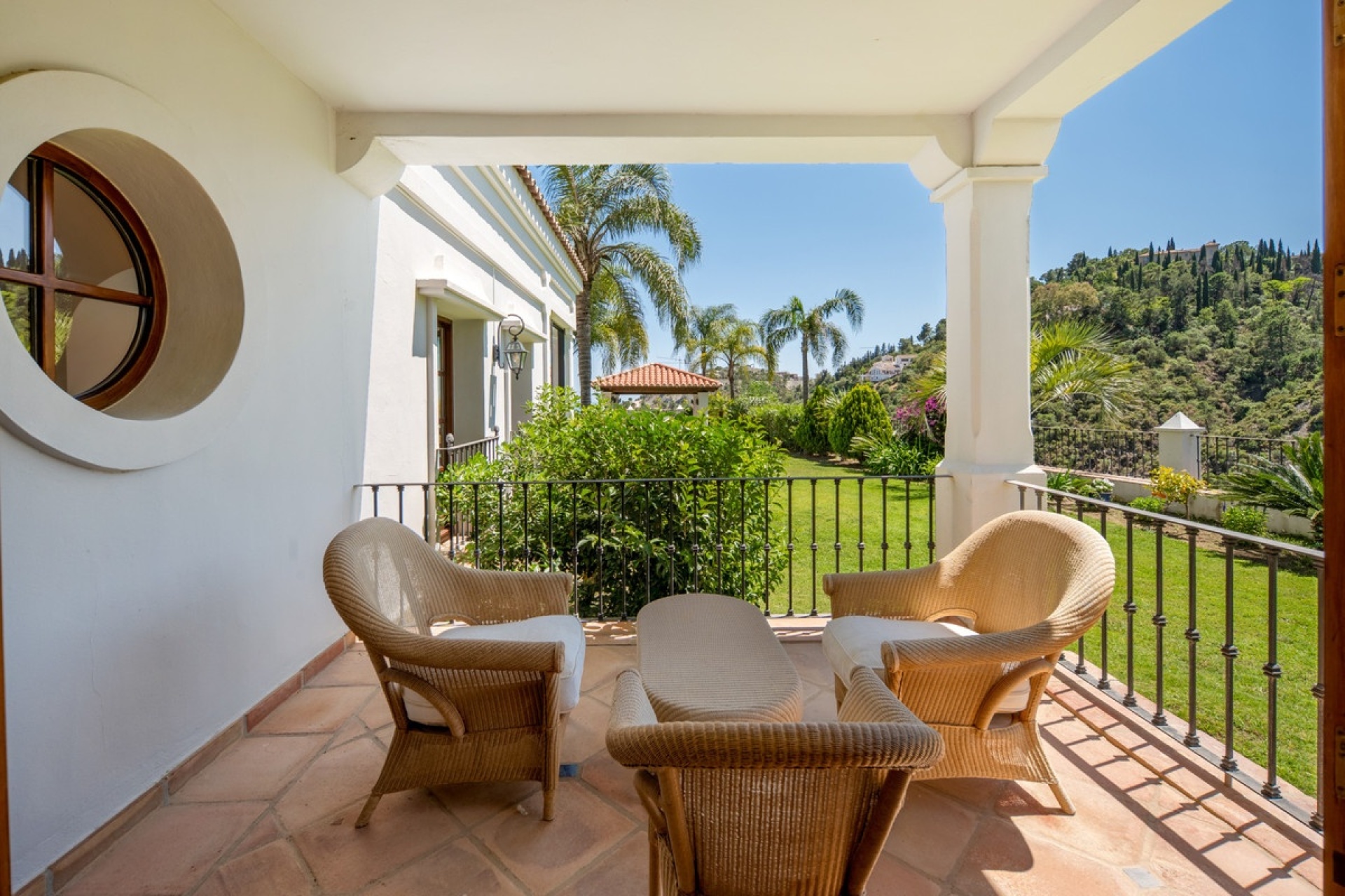 Resale - Villa - Benahavís - El Madroñal