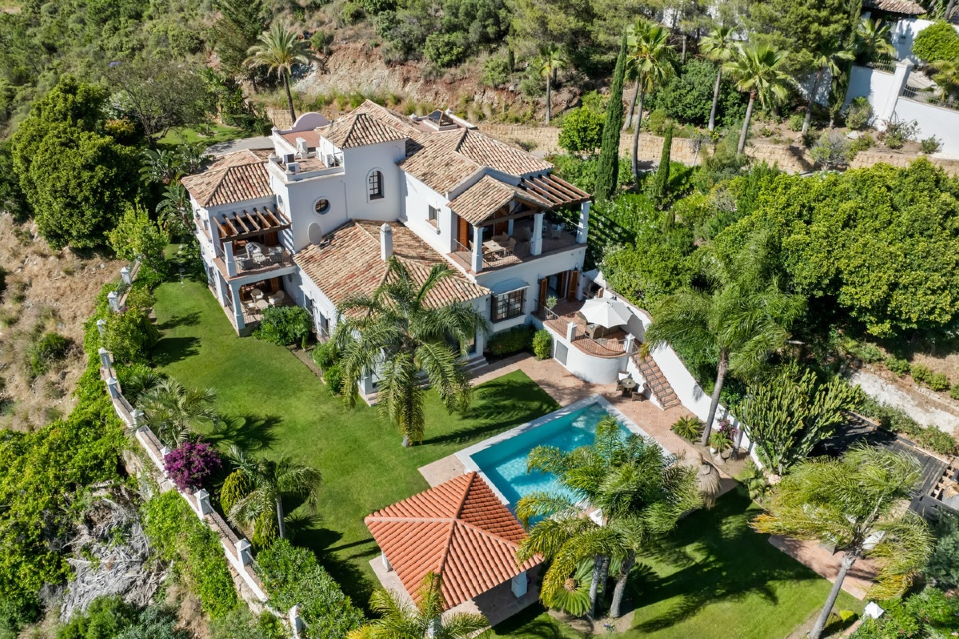 Resale - Villa - Benahavís - El Madroñal