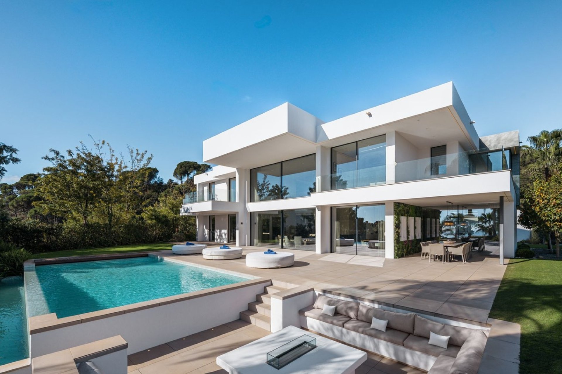 Resale - Villa - Benahavís - El Madroñal