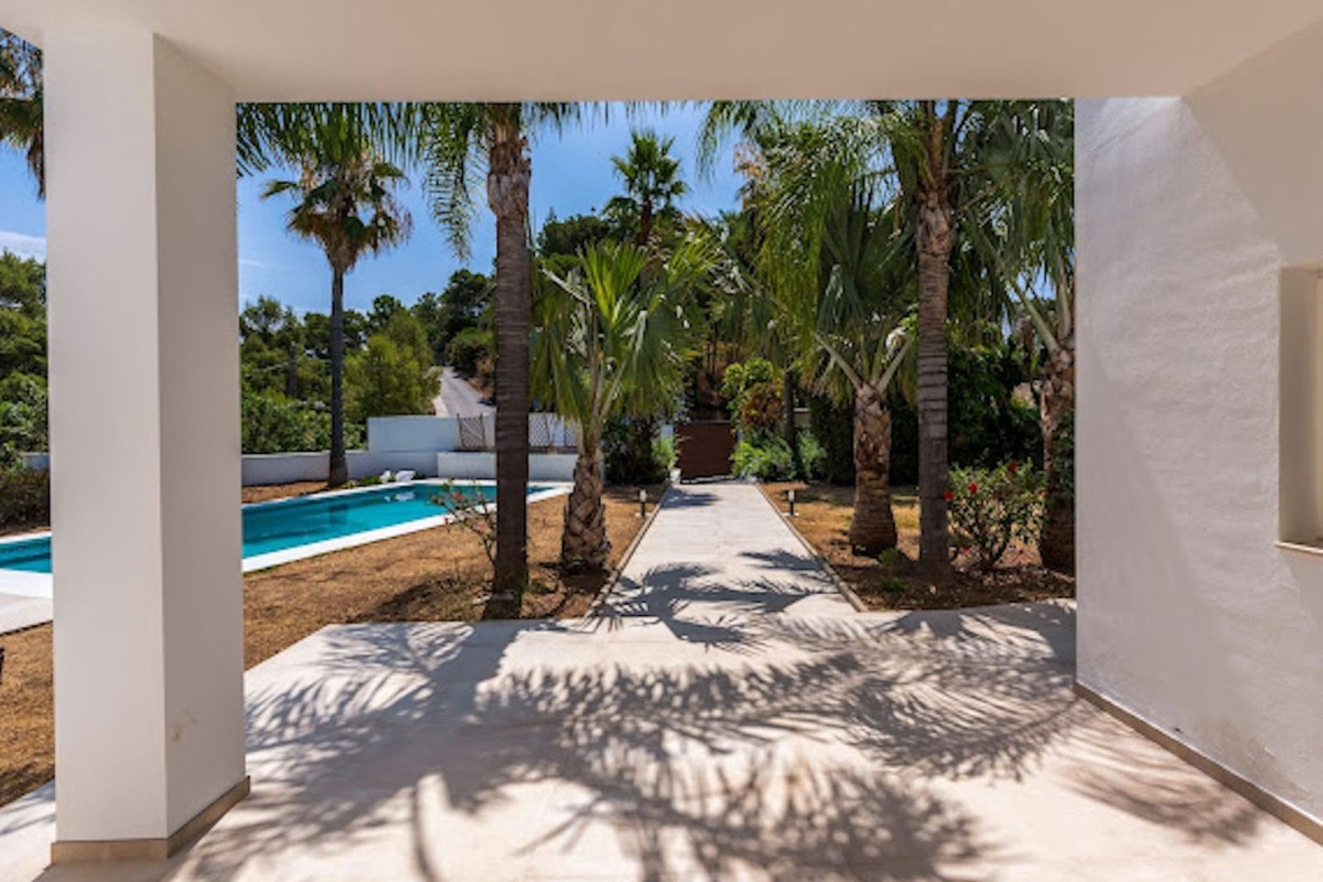 Resale - Villa - Benahavís - El Madroñal