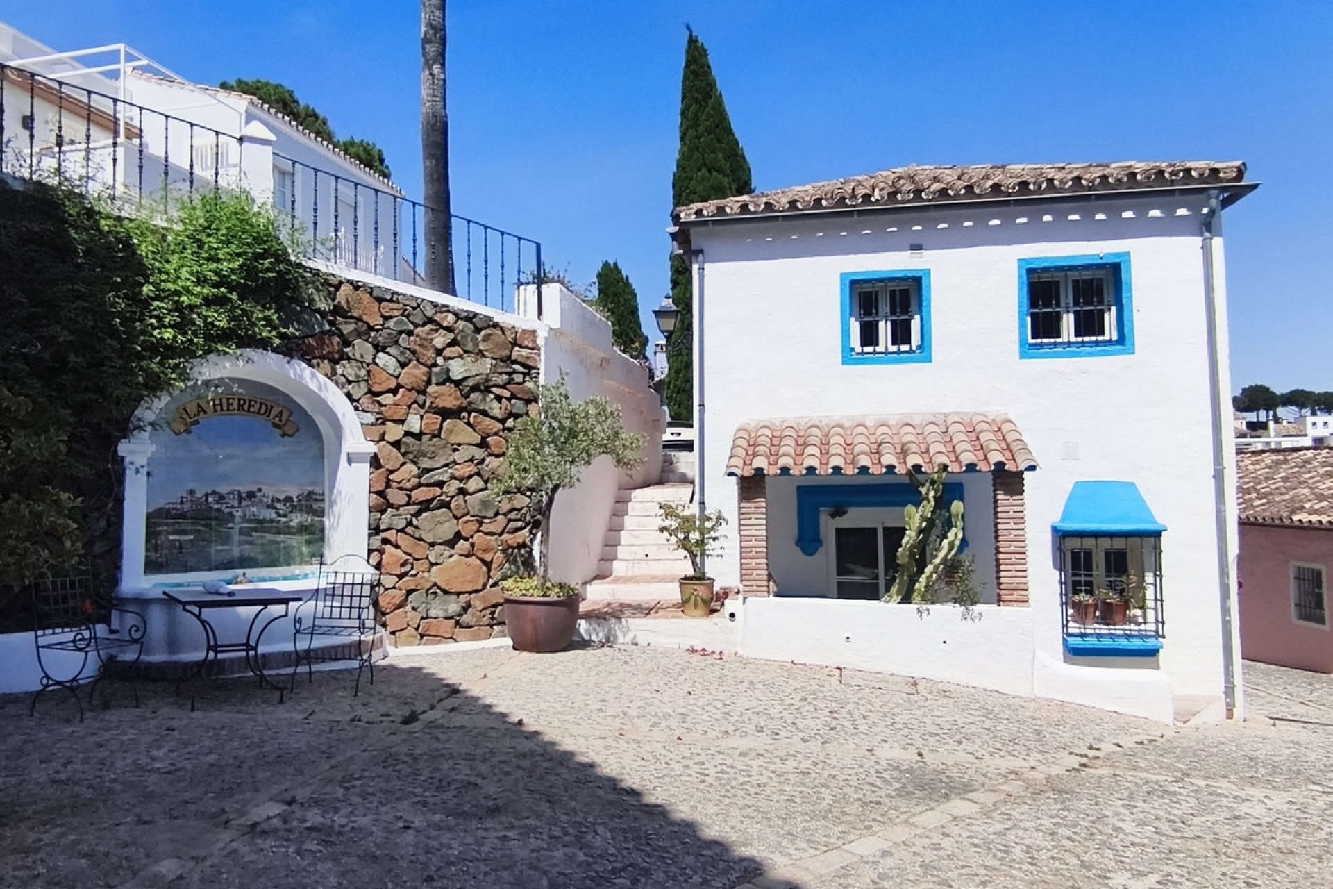 Resale - Villa - Benahavís - El Madroñal
