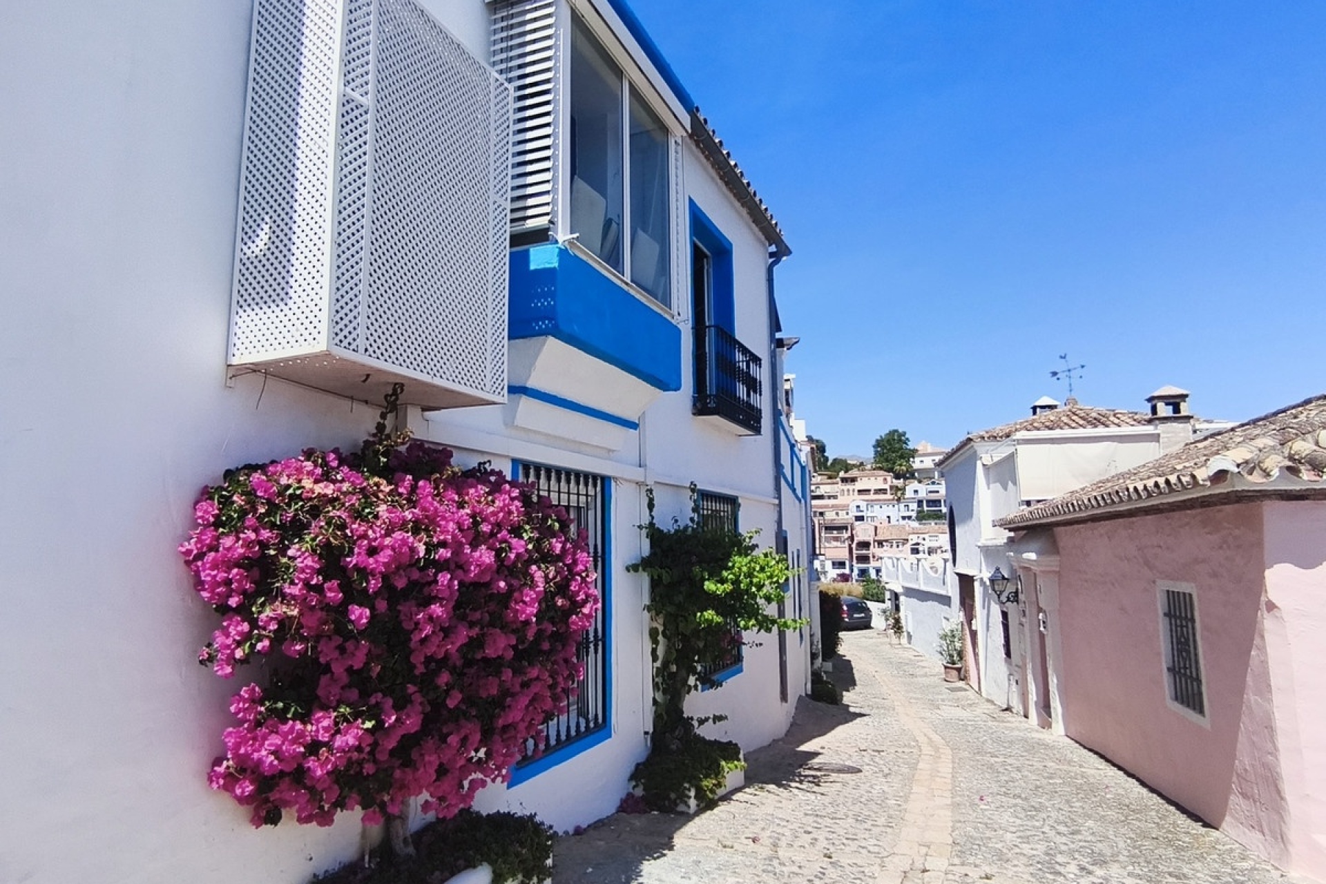 Resale - Villa - Benahavís - El Madroñal