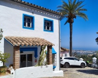 Resale - Villa - Benahavís - El Madroñal