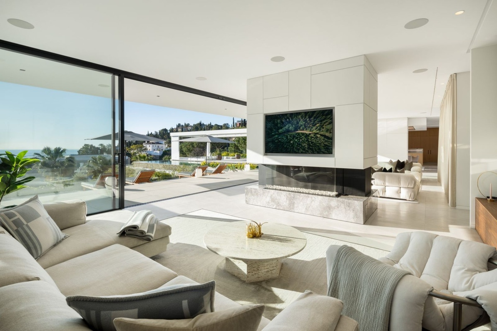 Resale - Villa - Benahavís - El Madroñal