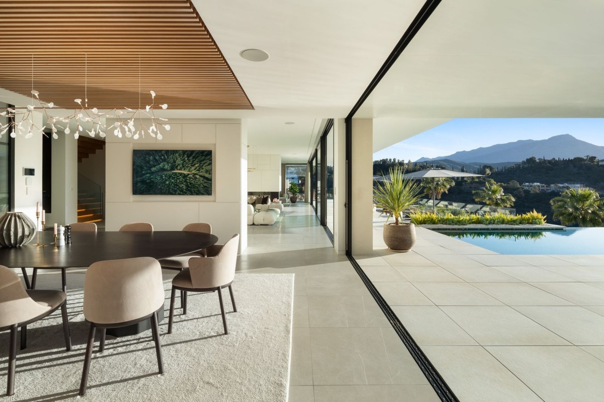 Resale - Villa - Benahavís - El Madroñal