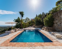 Resale - Villa - Benahavís - El Madroñal