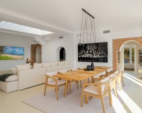 Resale - Villa - Benahavís - El Madroñal