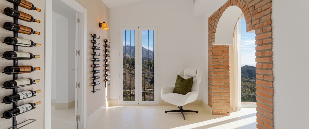 Resale - Villa - Benahavís - El Madroñal