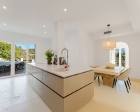 Resale - Villa - Benahavís - El Madroñal