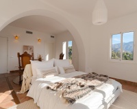Resale - Villa - Benahavís - El Madroñal