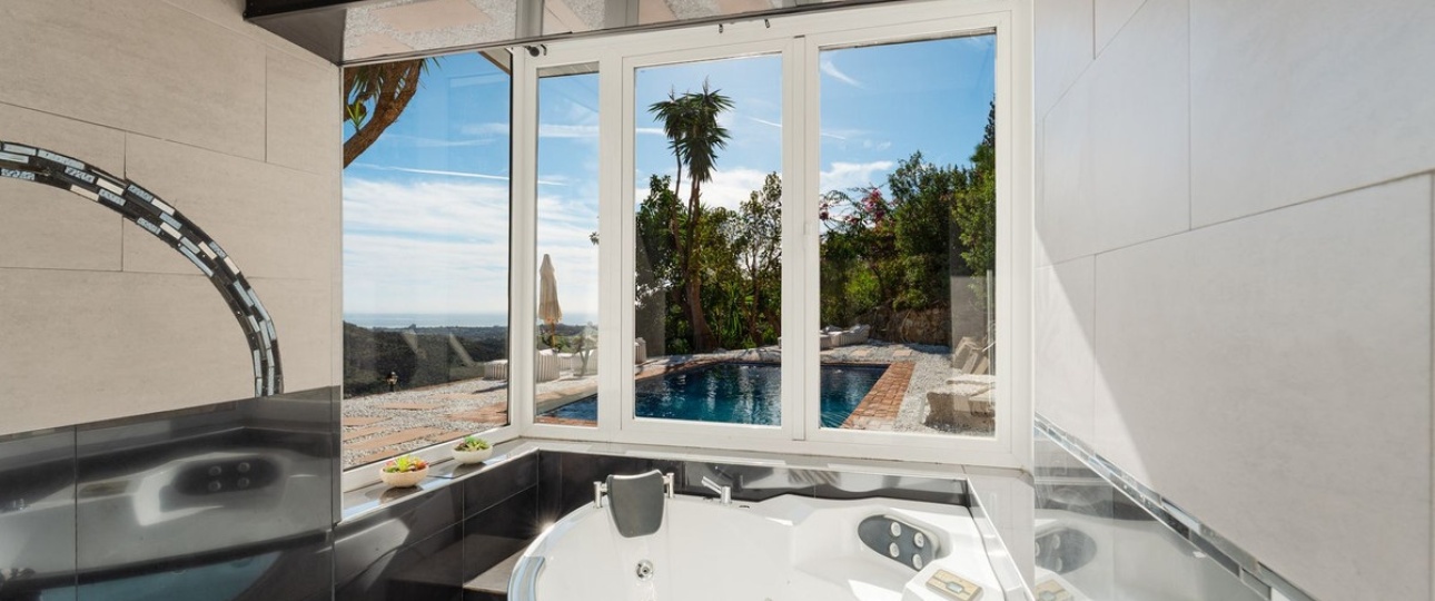 Resale - Villa - Benahavís - El Madroñal