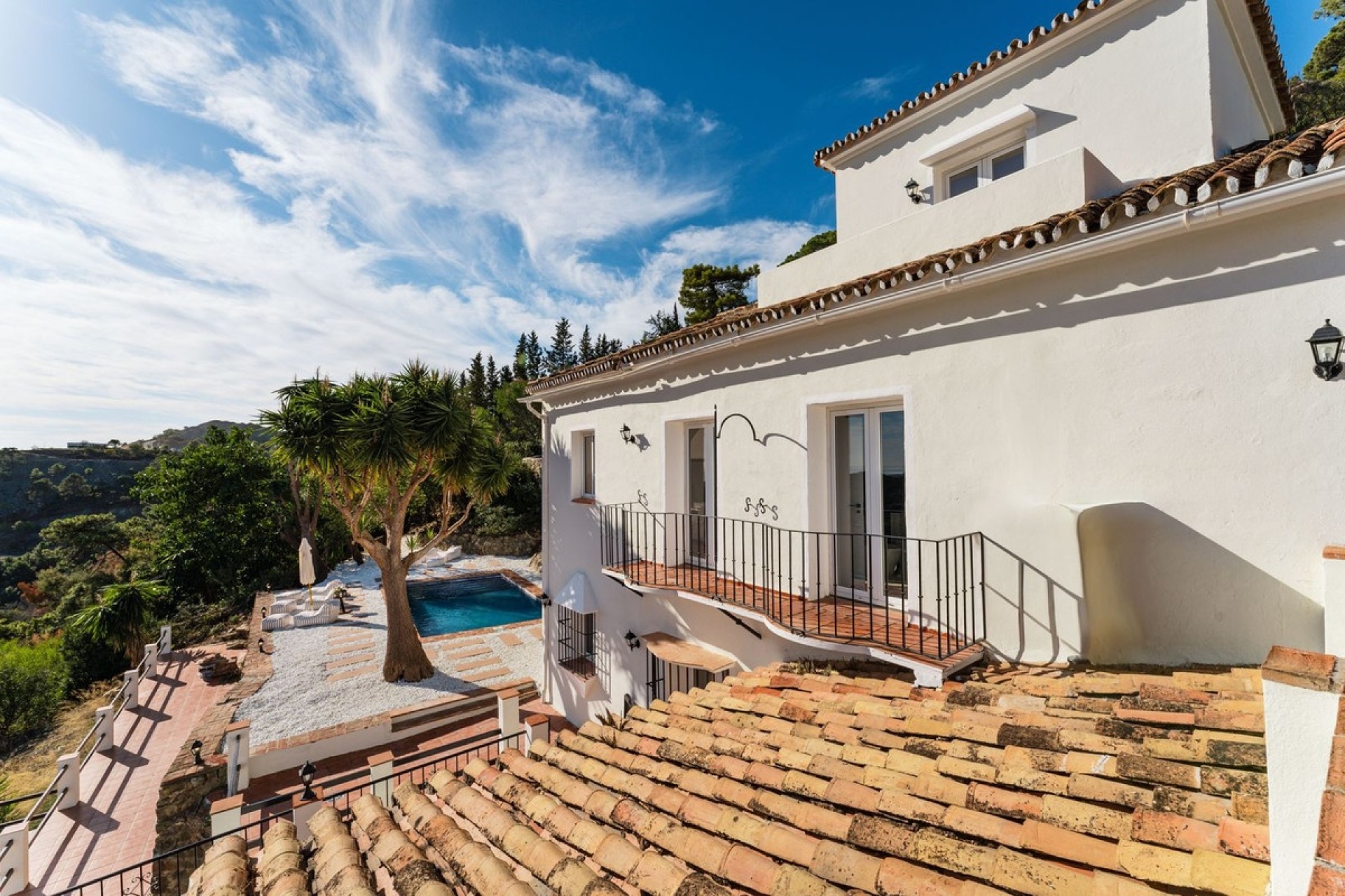 Resale - Villa - Benahavís - El Madroñal