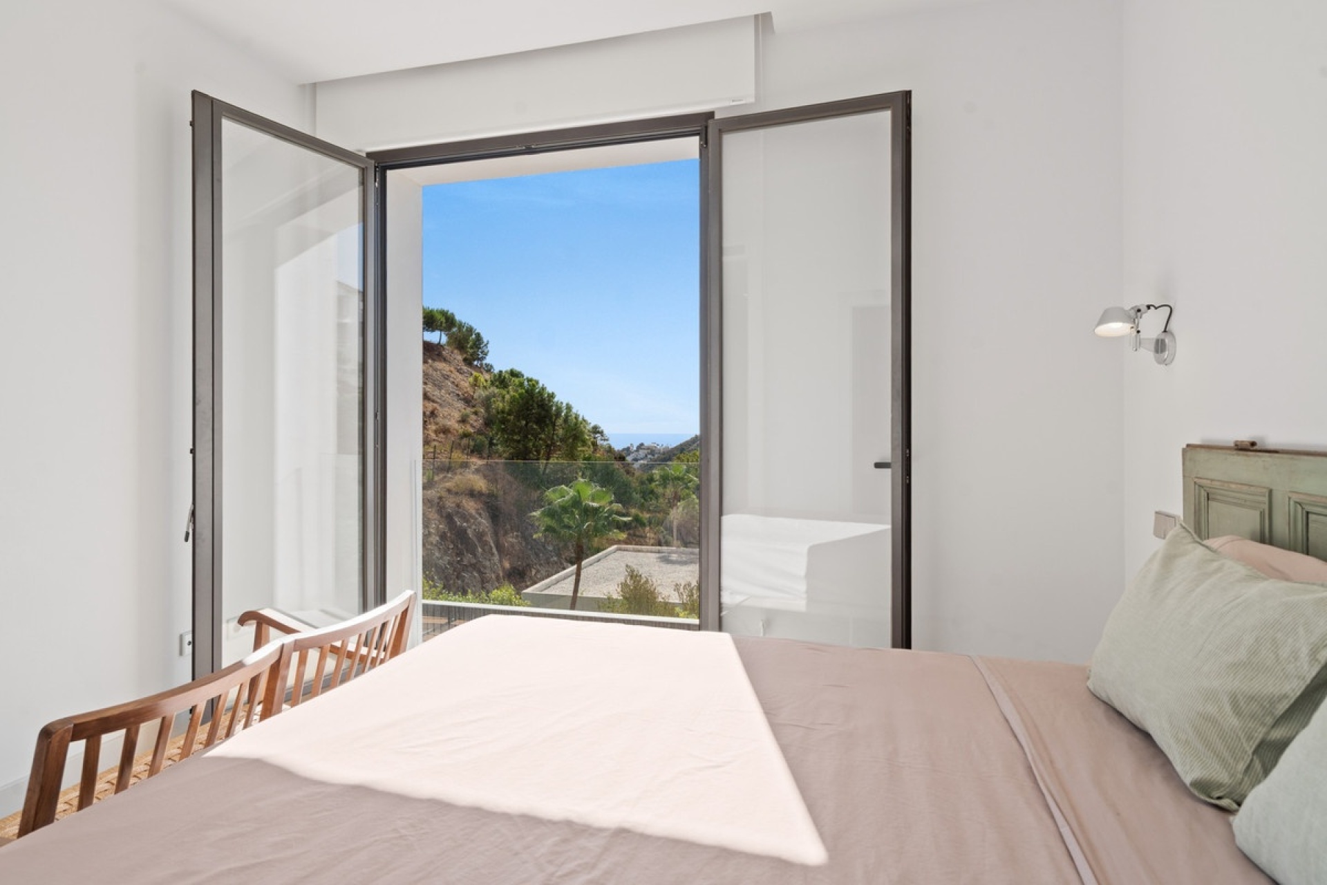 Resale - Villa - Benahavís - El Madroñal