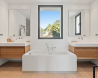 Resale - Villa - Benahavís - El Madroñal