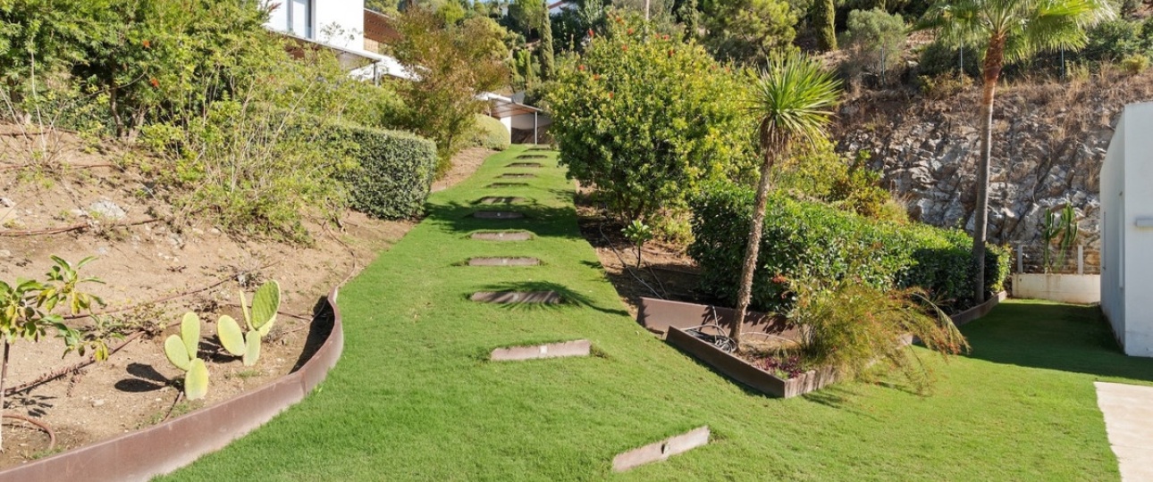 Resale - Villa - Benahavís - El Madroñal