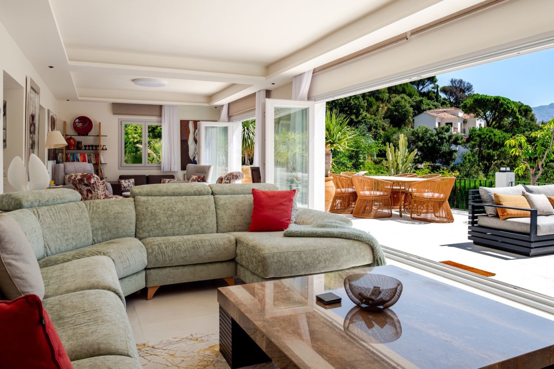 Resale - Villa - Benahavís - El Madroñal