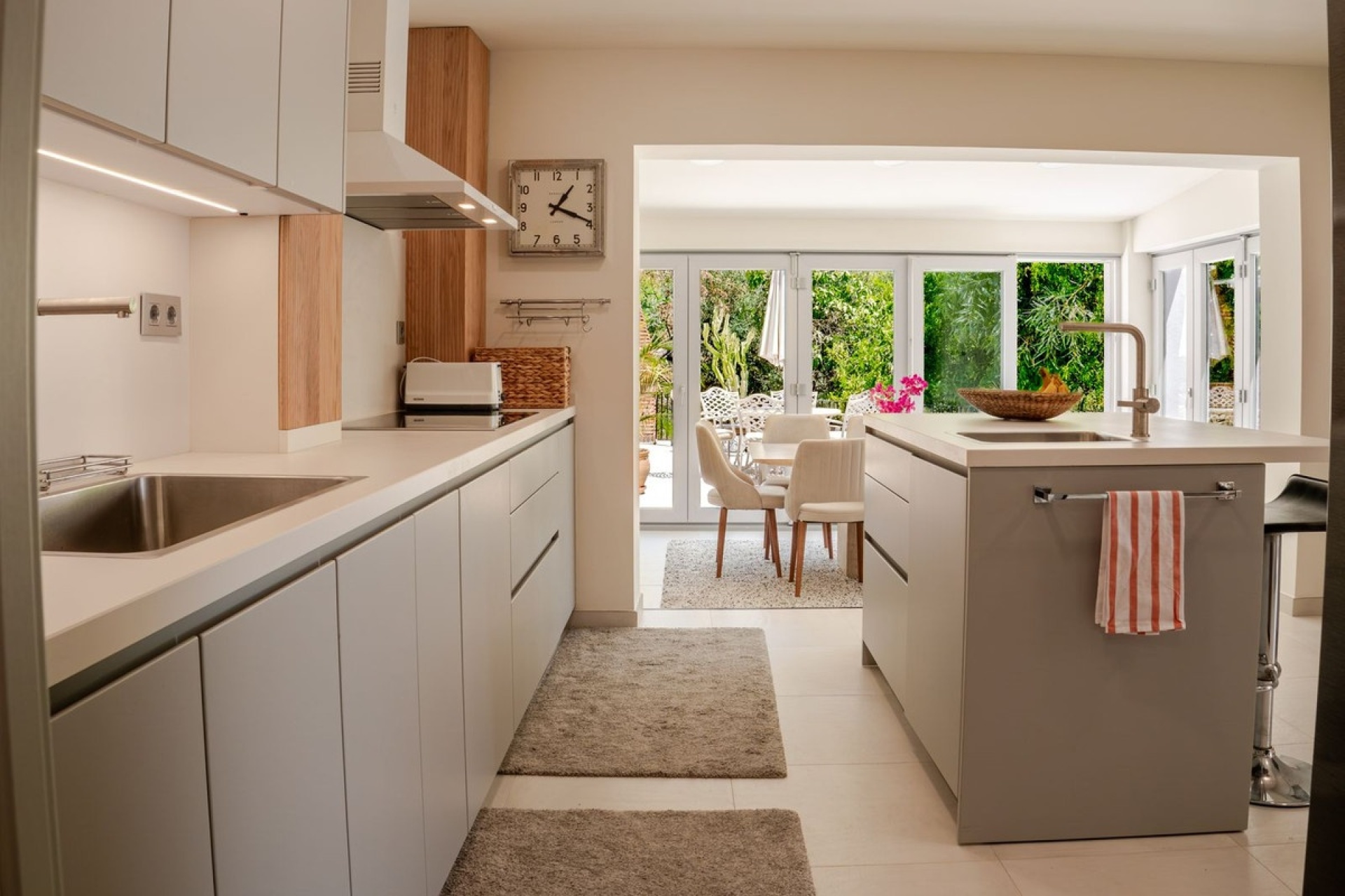 Resale - Villa - Benahavís - El Madroñal