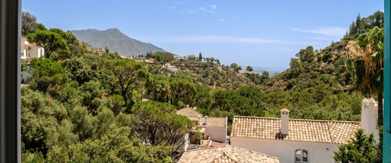 Resale - Villa - Benahavís - El Madroñal