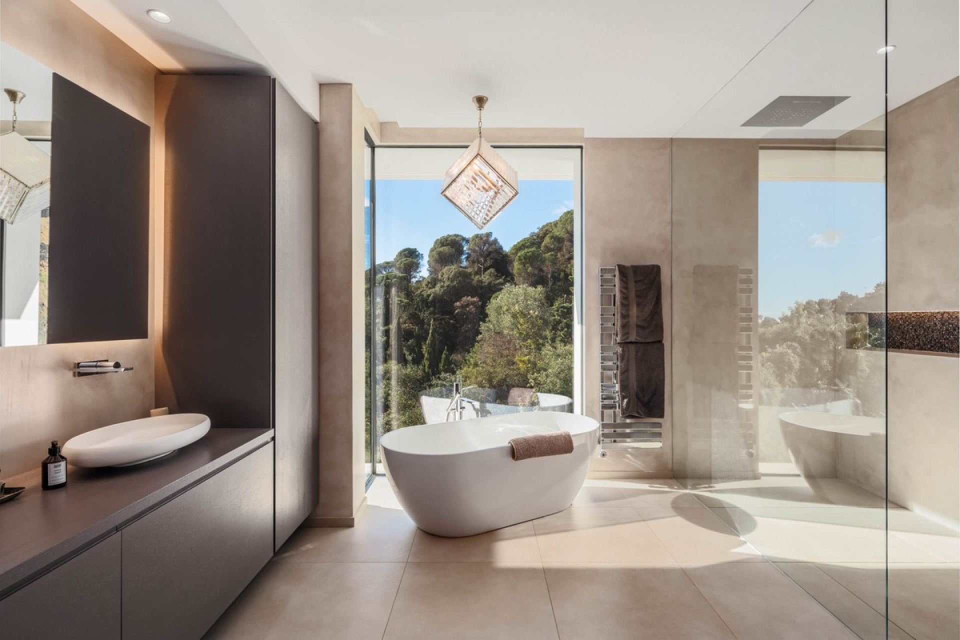 Resale - Villa - Benahavís - El Madroñal