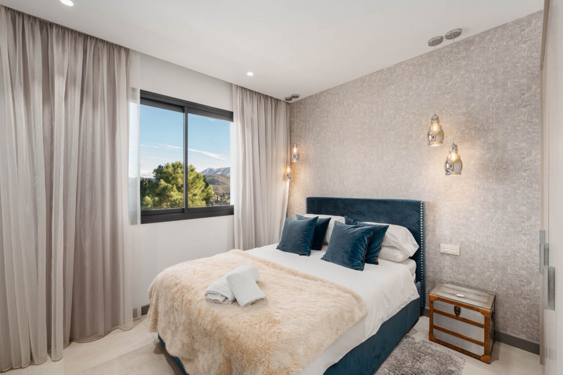 Resale - Villa - Benahavís - El Madroñal