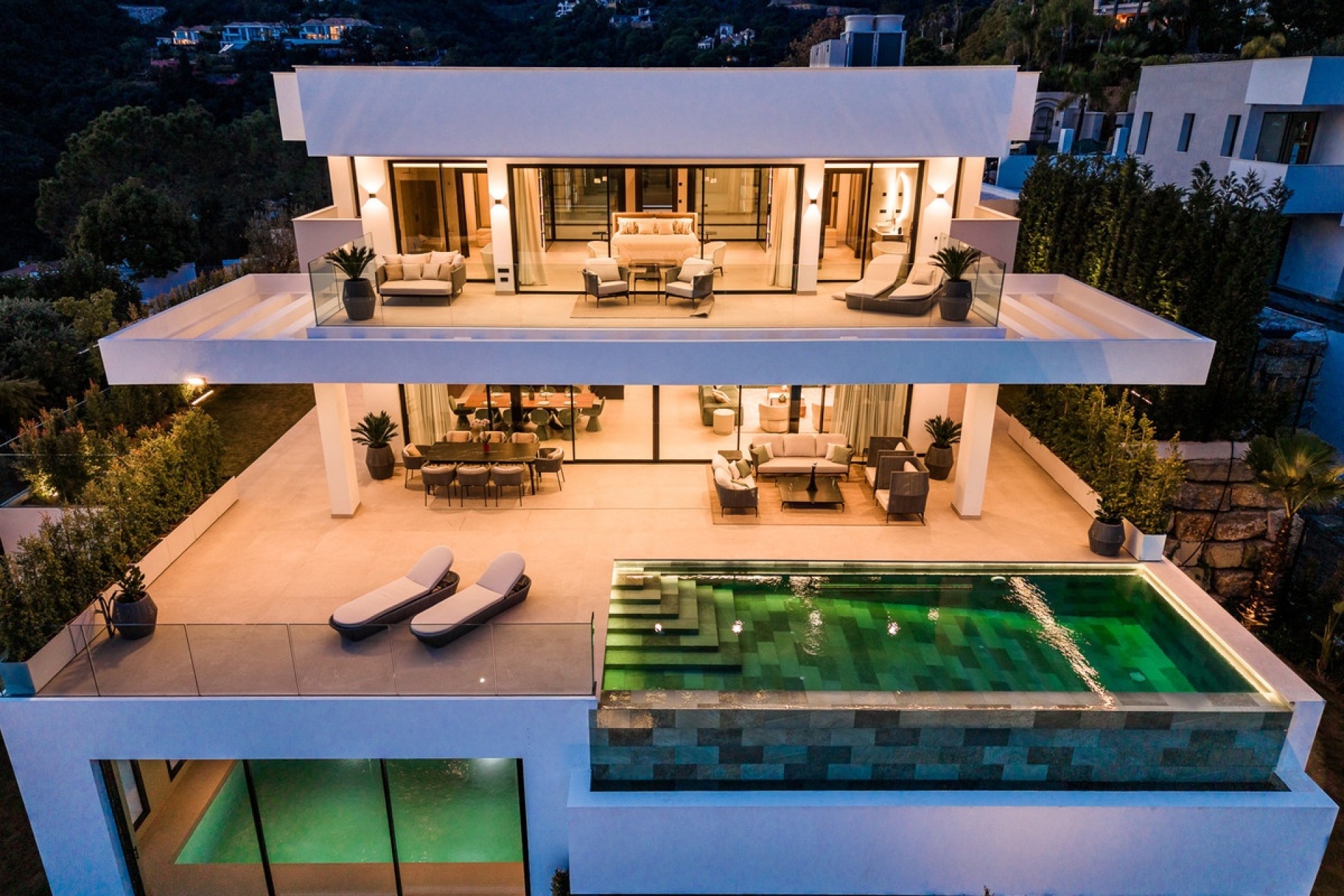 Resale - Villa - Benahavís - El Madroñal
