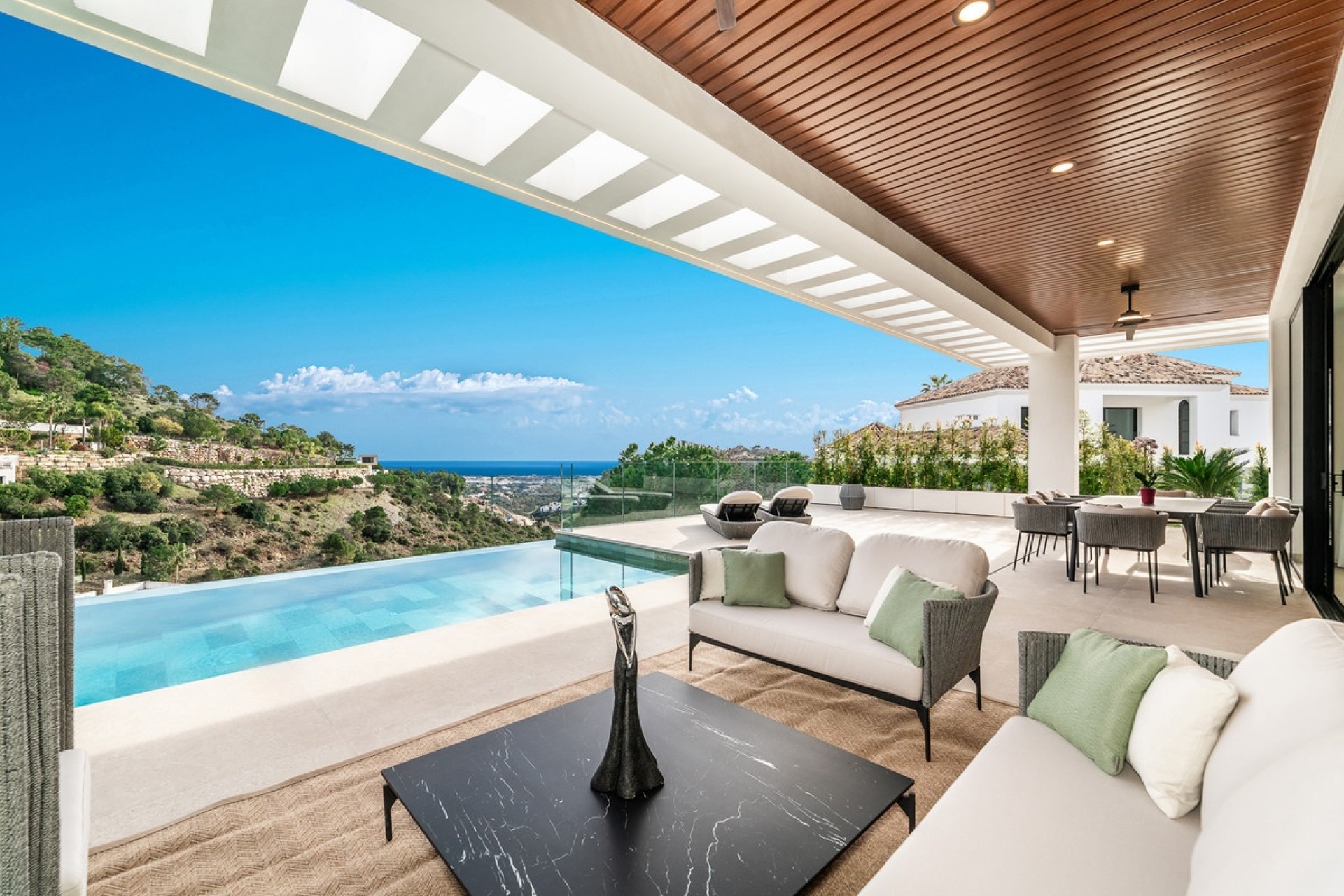 Resale - Villa - Benahavís - El Madroñal