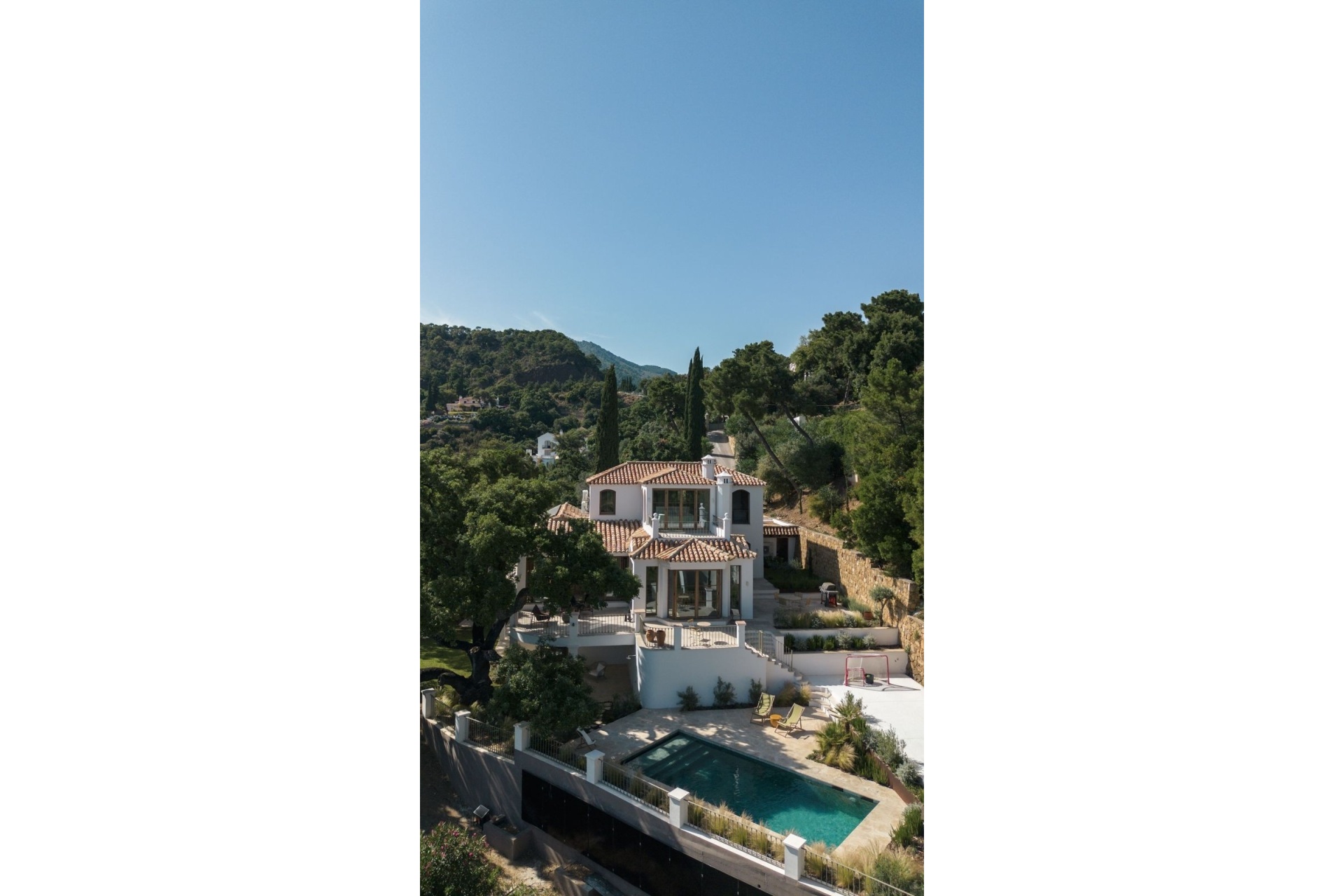 Resale - Villa - Benahavís - El Madroñal