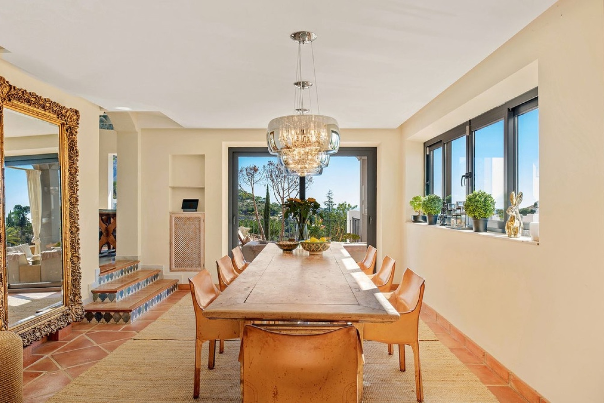 Resale - Villa - Benahavís - El Madroñal