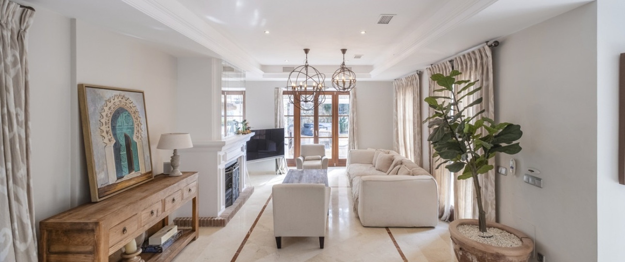 Resale - Villa - Benahavís - El Madroñal