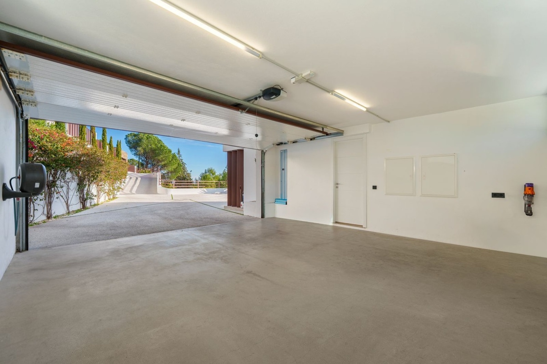 Resale - Villa - Benahavís - El Madroñal