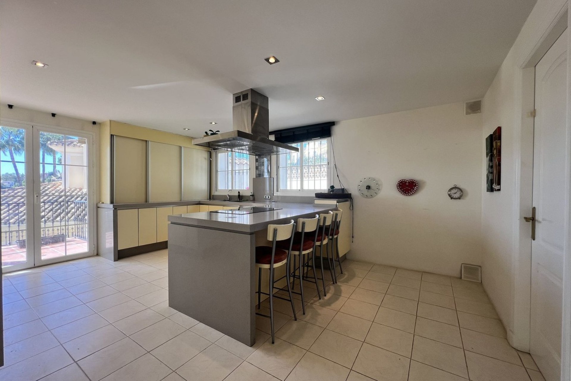Resale - Villa - Benahavís - La Quinta