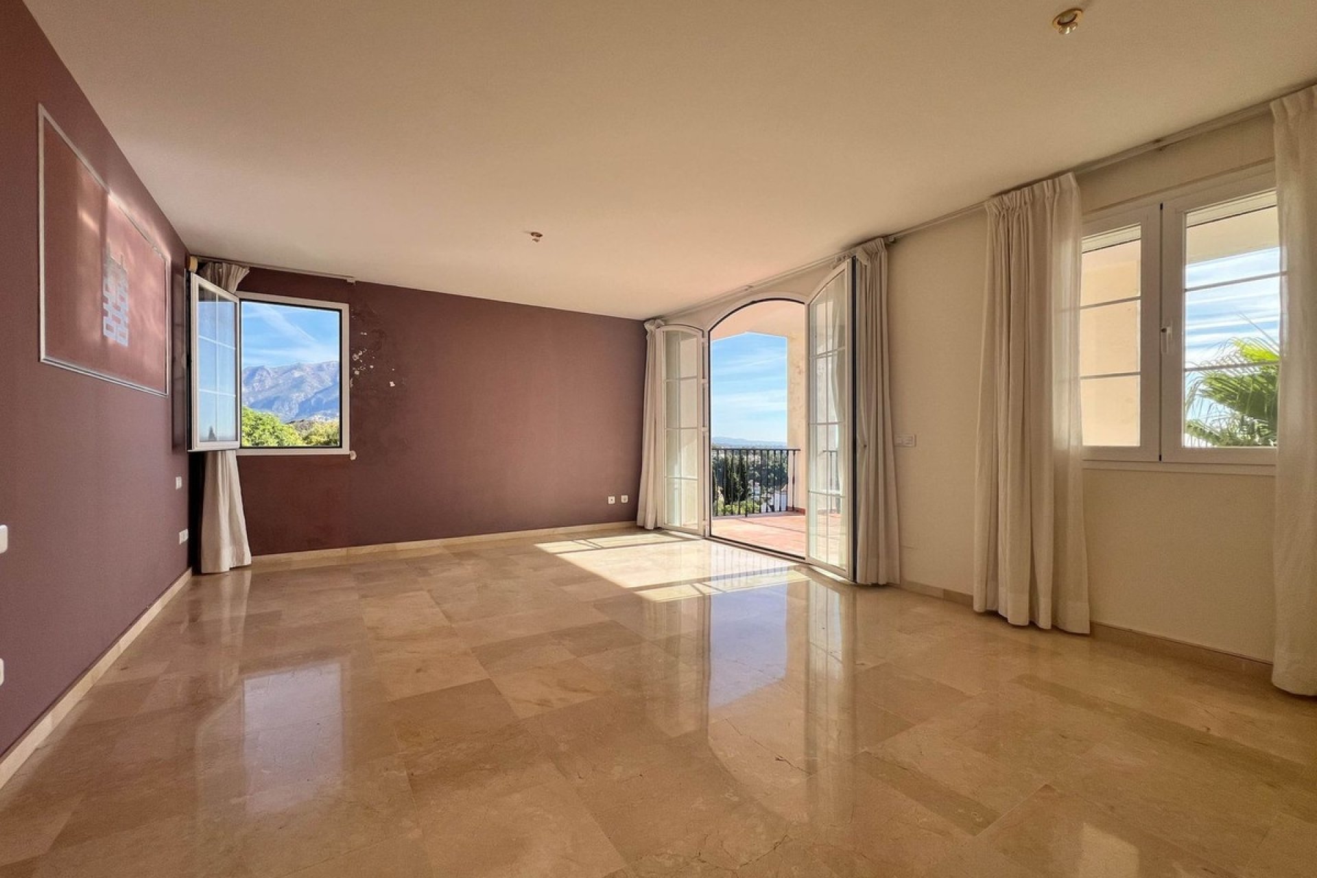 Resale - Villa - Benahavís - La Quinta