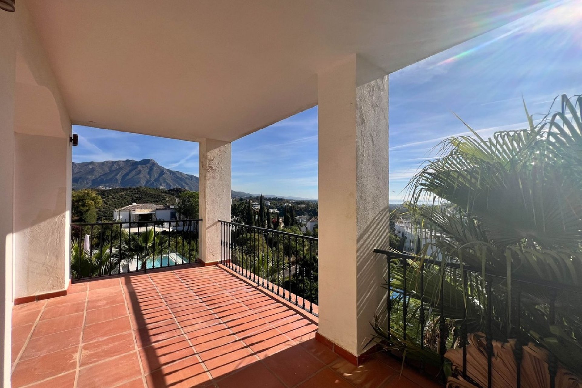 Resale - Villa - Benahavís - La Quinta