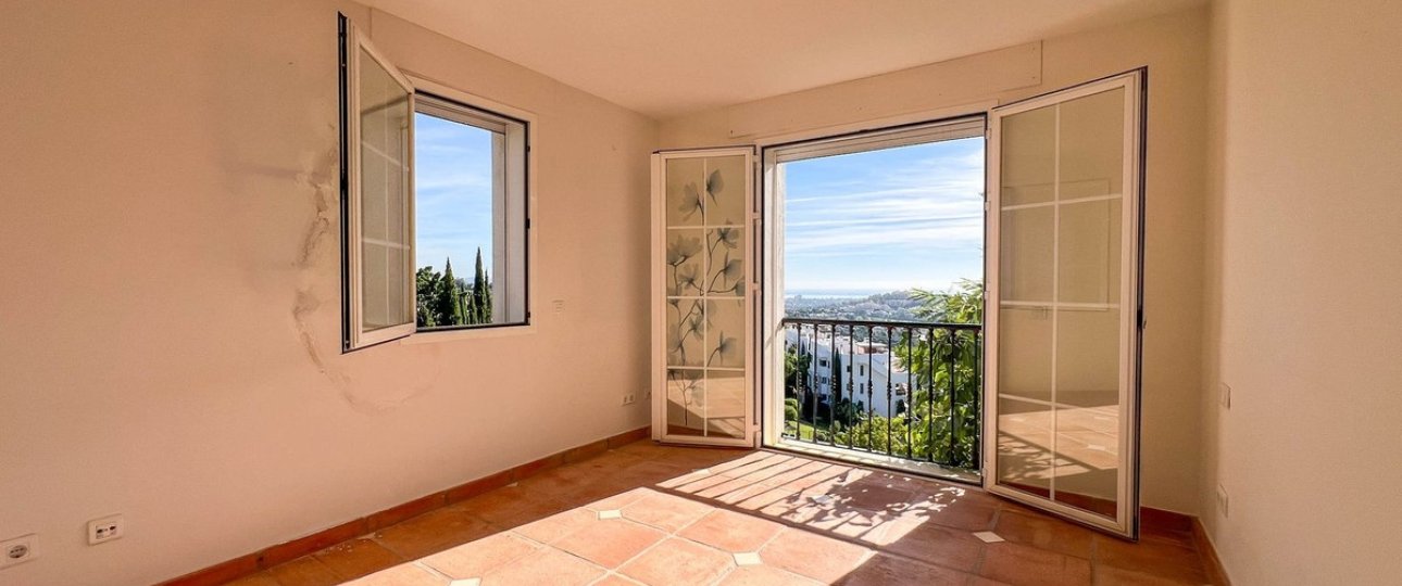 Resale - Villa - Benahavís - La Quinta