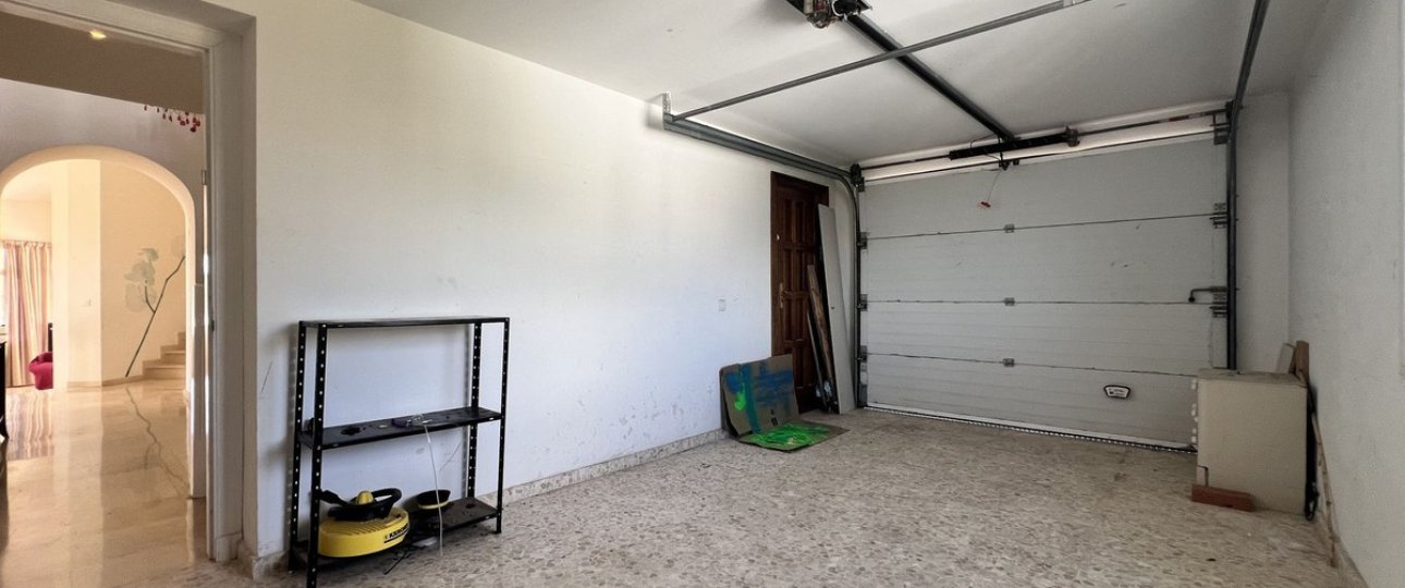 Resale - Villa - Benahavís - La Quinta