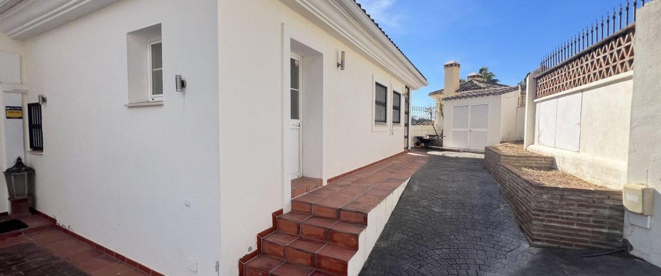Resale - Villa - Benahavís - La Quinta