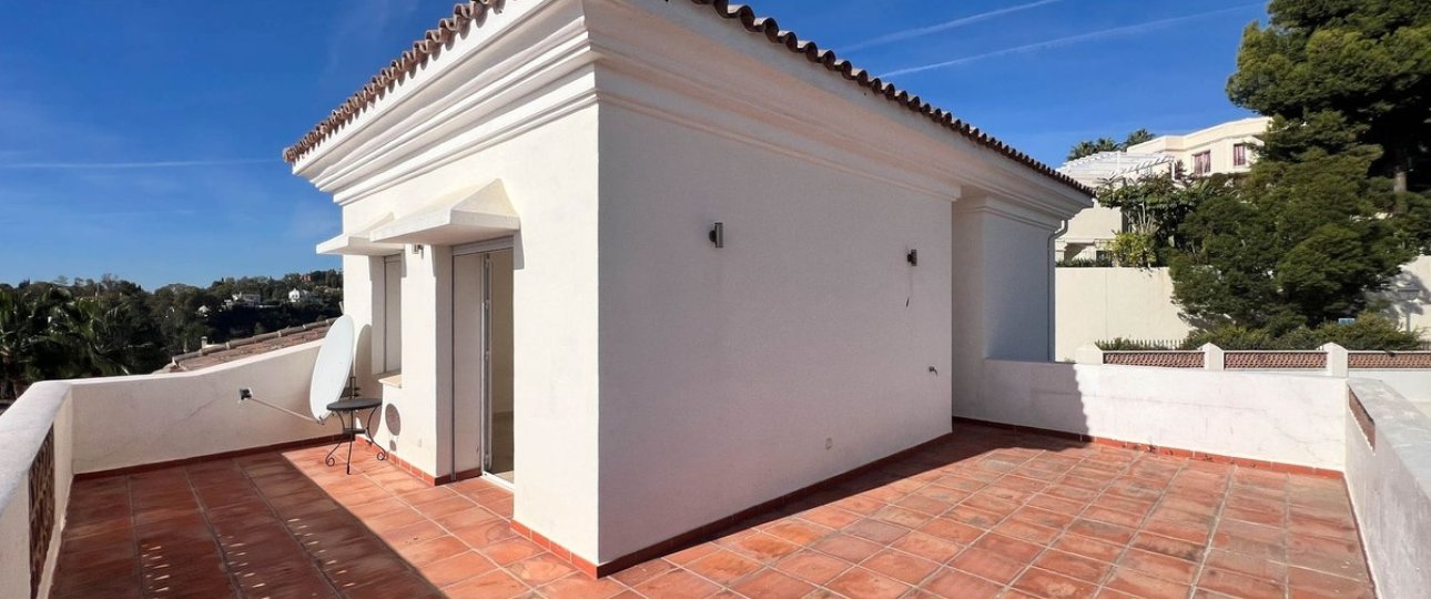 Resale - Villa - Benahavís - La Quinta