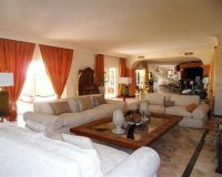 Resale - Villa - Benahavís - La Quinta