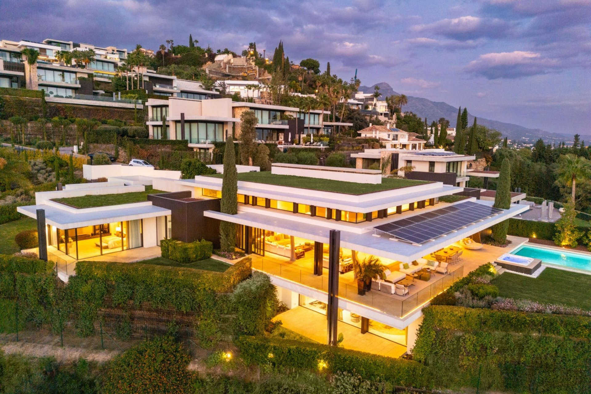 Resale - Villa - Benahavís - La Quinta