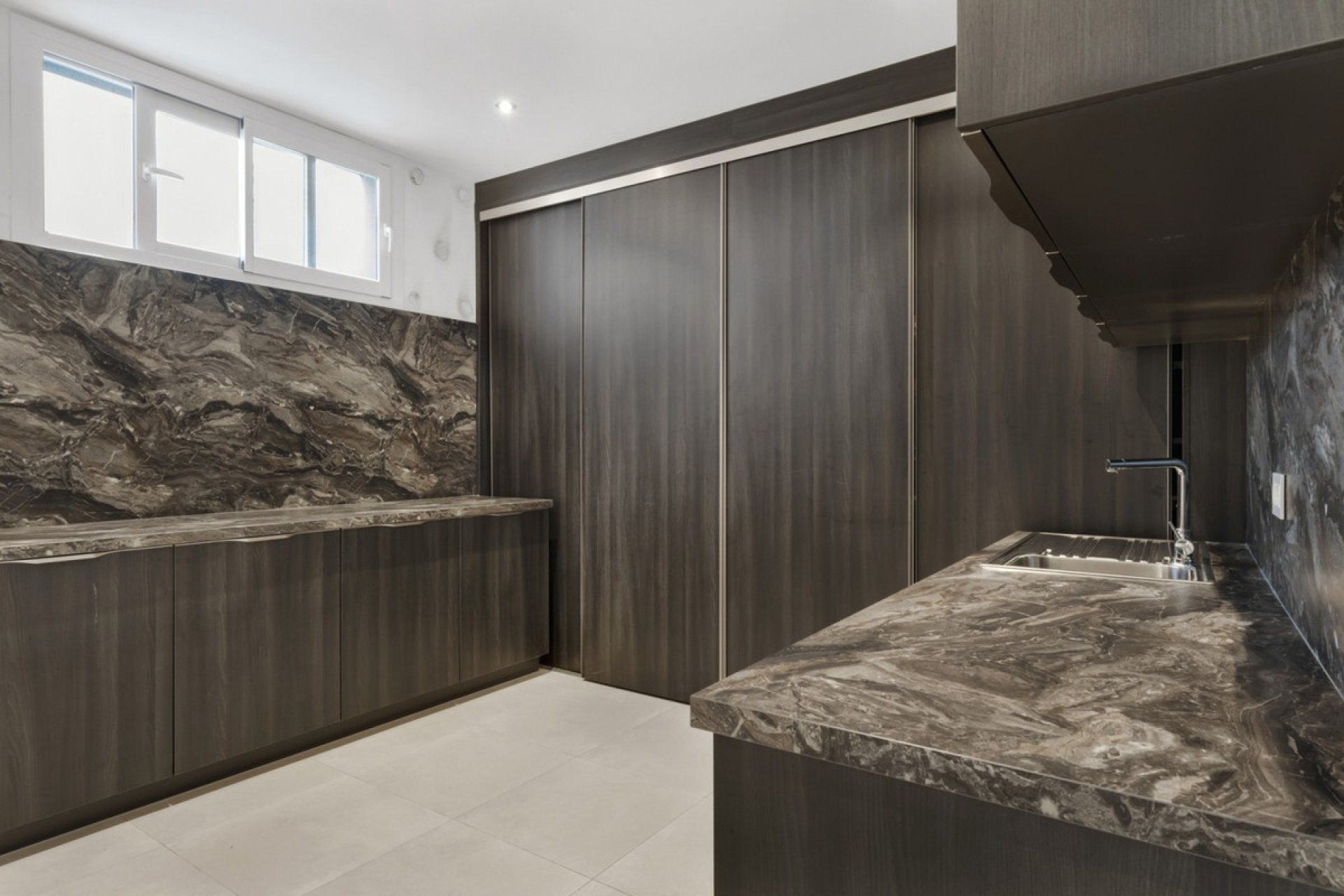 Resale - Villa - Benahavís - La Quinta