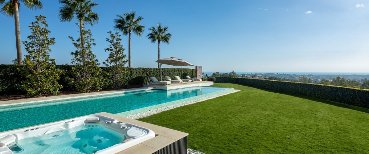 Resale - Villa - Benahavís - La Quinta